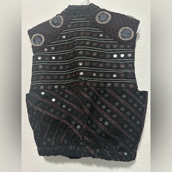 Maison Scotch Black and Red Embroidered Vest size 1 - Picture 3 of 12